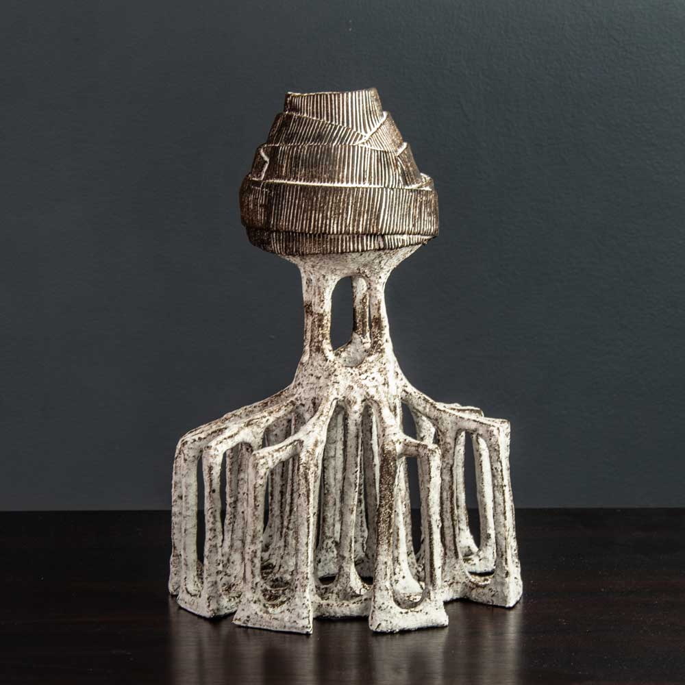 Bronwen Grieves, UK unique stoneware sculpture