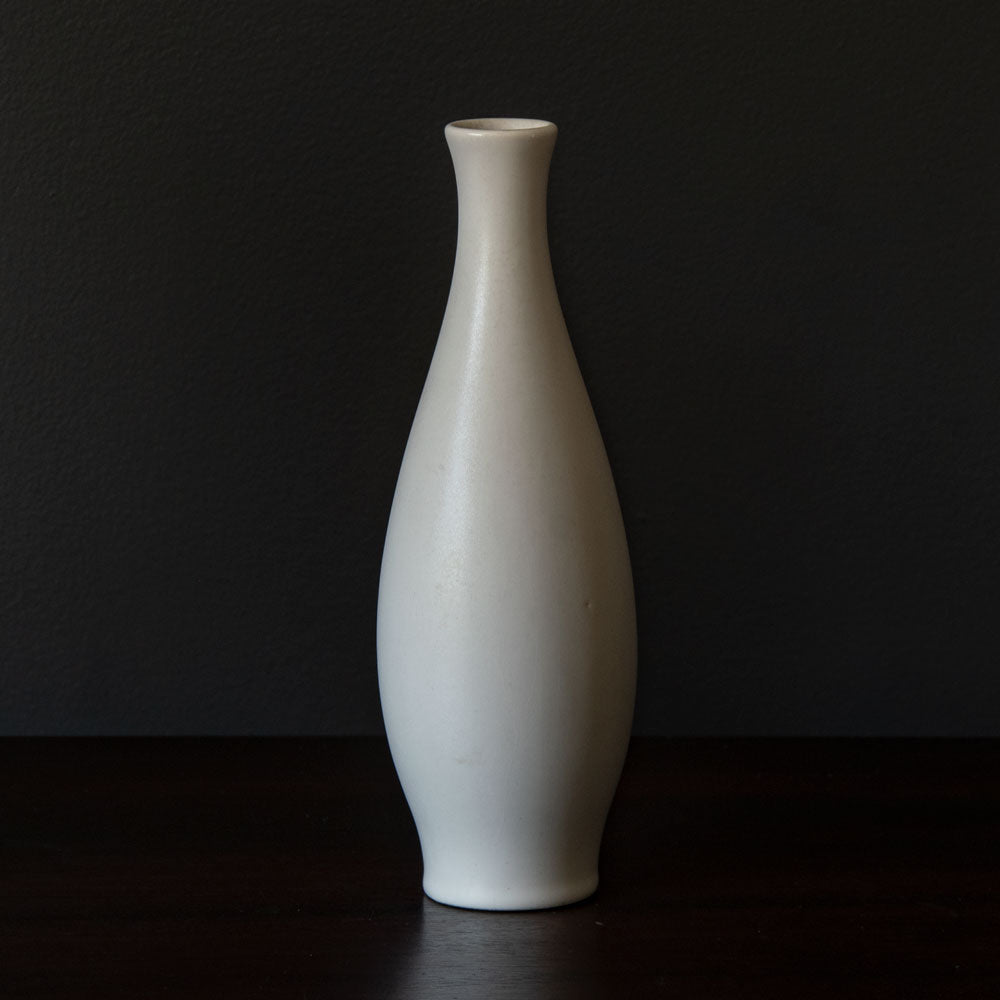 Jan Bontjes van Beek, Germany, stoneware vase with matte white glaze H1047