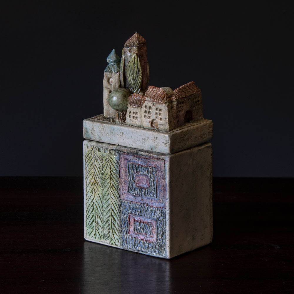 Rien Wensma, own studio, the Netherlands, unique stoneware lidded jar H1036