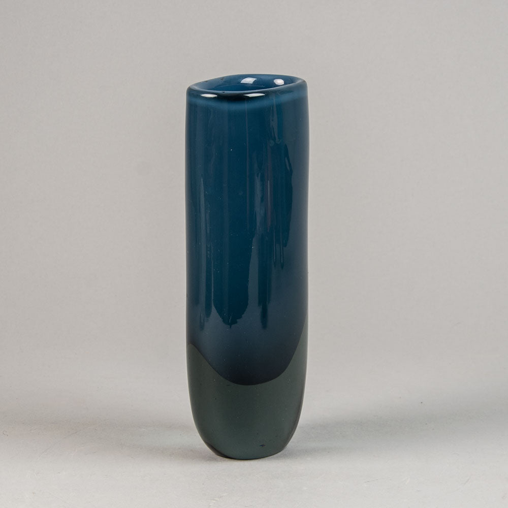 Vicke Lindstrand for Kosta Glass vase H1096