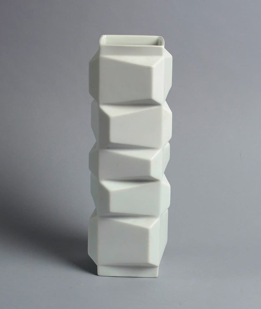 "Archais" porcelain vase by Heinrich Fuchs for Hutschenreuther B3108, B3147 - Freeforms