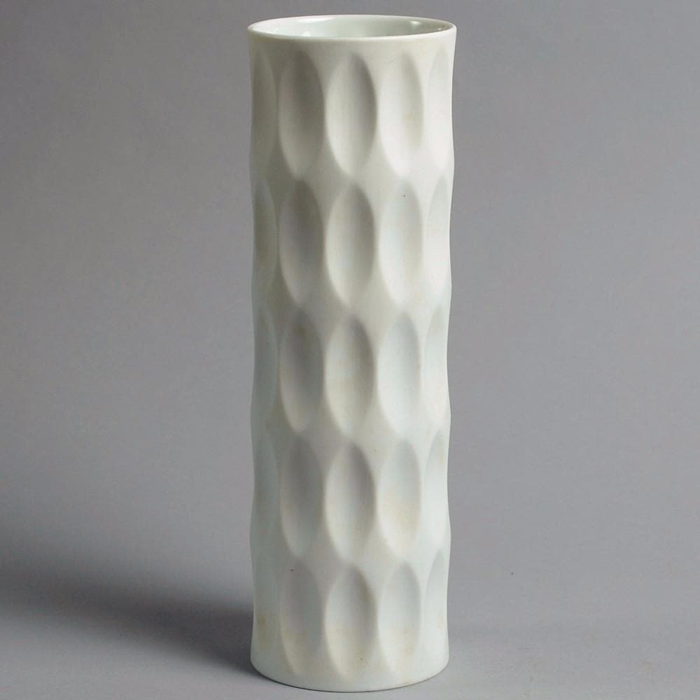 "Archais" porcelain vase by Heinrich Fuchs for Hutschenreuther B3149, B3075 - Freeforms