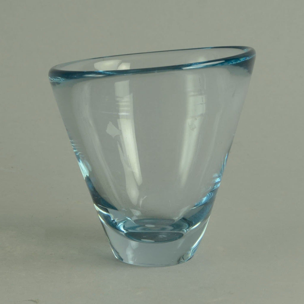 Asymmetrical glass vase by Per Lutken for Holmegaard N7916 - Freeforms
