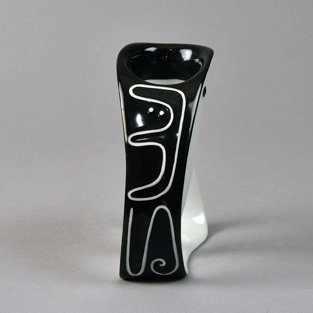 Beate Kuhn for Rosenthal black and white porcelain vase G9132 - Freeforms