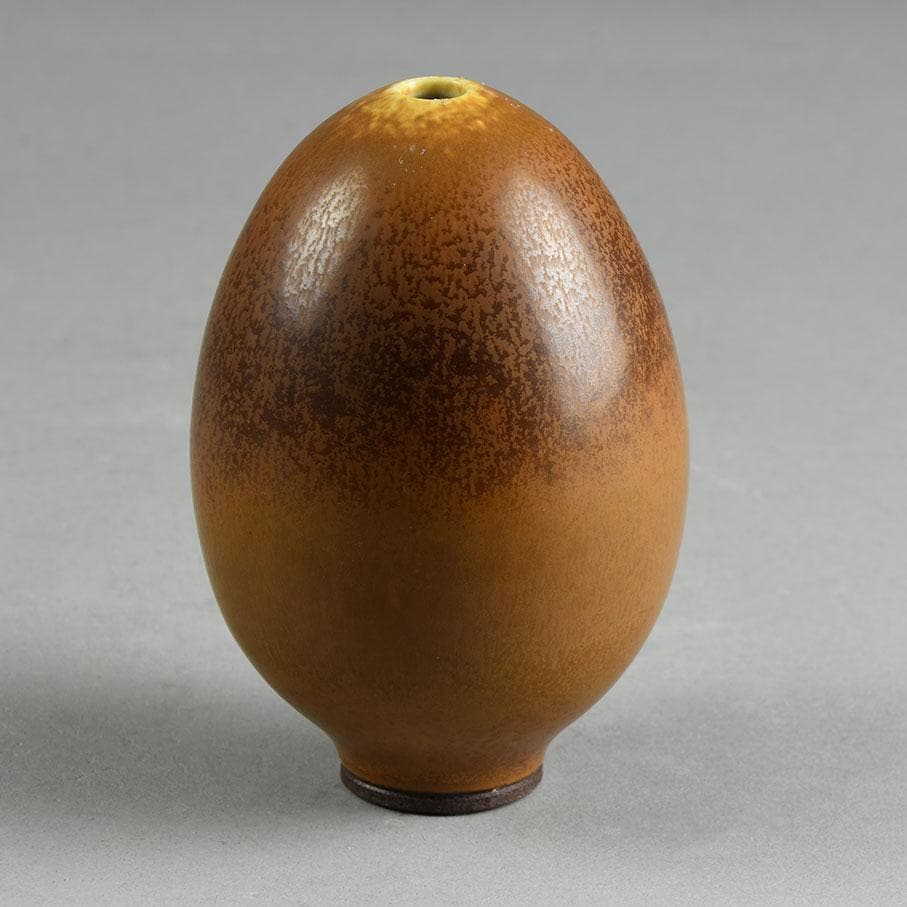 Berndt Friberg for Gustavsberg, egg-shaped vase with brown haresfur glaze E7331 - Freeforms
