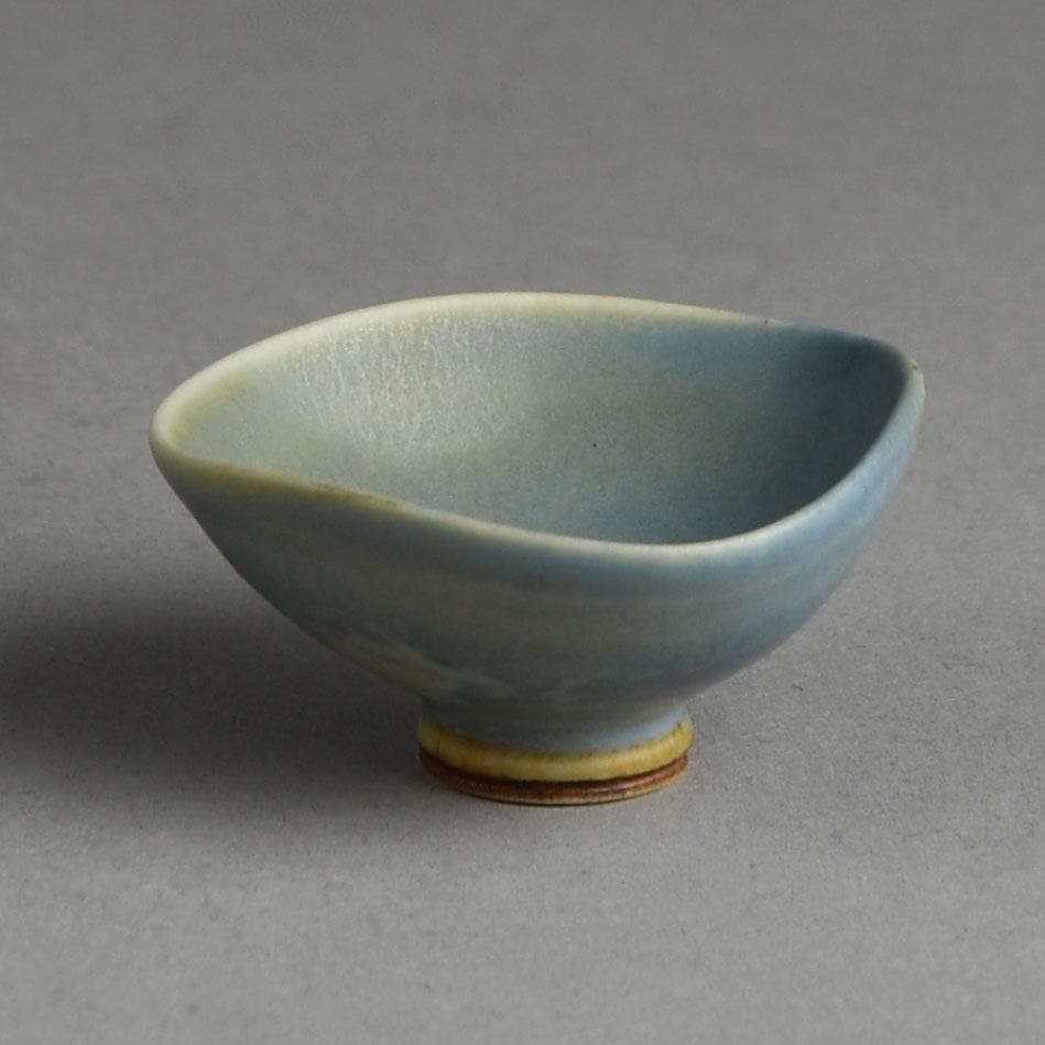 Berndt Friberg for Gustavsberg miniature bowl with pale blue gray haresfur glaze F8115 - Freeforms