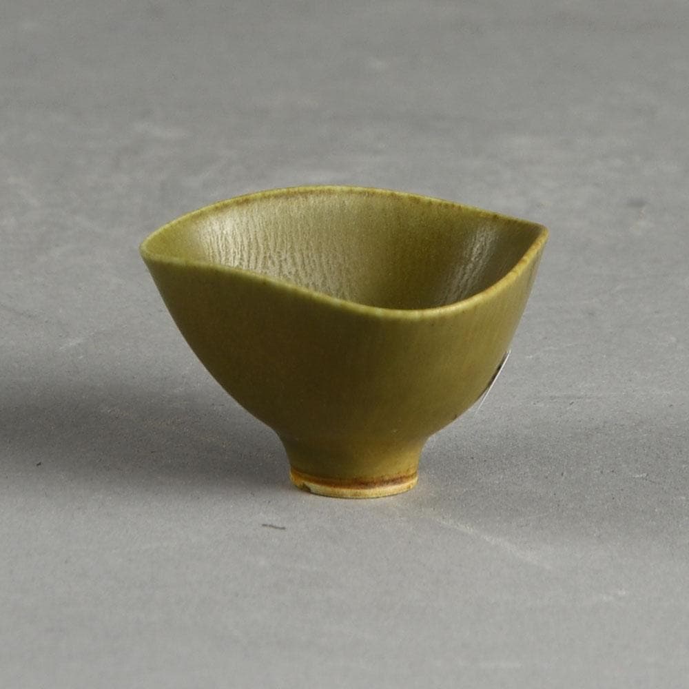 Berndt Friberg for Gustavsberg miniature bowl with pale yellow gray haresfur glaze E7113 - Freeforms