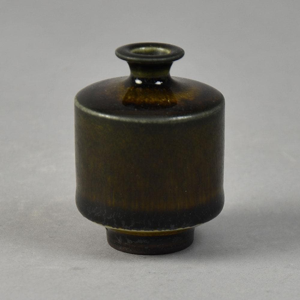 Berndt Friberg for Gustavsberg, miniature vase with glossy dark golden brown glaze F8276 - Freeforms