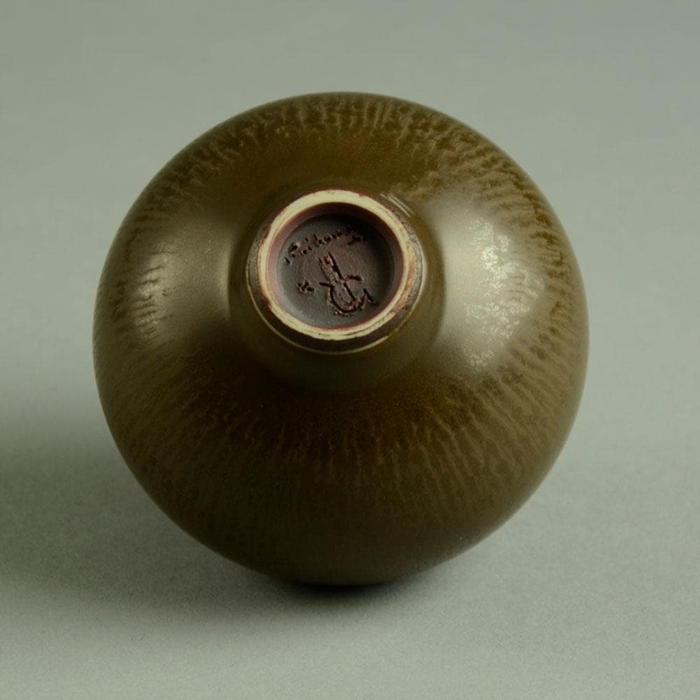 Berndt Friberg for Gustavsberg, round vase with brown haresfur glaze D6334 - Freeforms