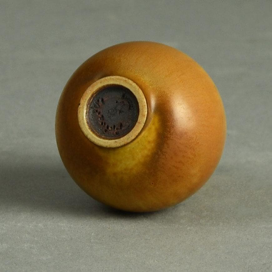 Berndt Friberg for Gustavsberg vase with brown haresfur glaze E7187 - Freeforms