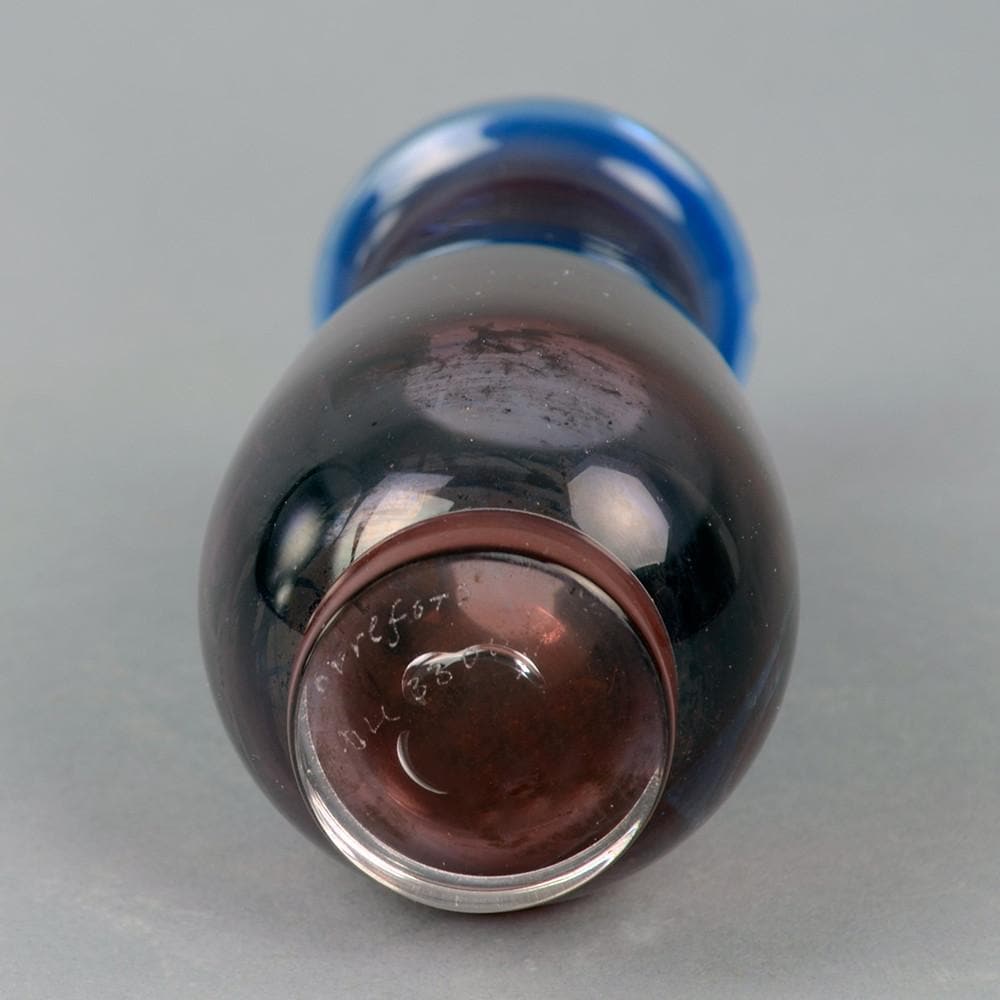 Blue and red glass vase by Nils Landberg for Orrefors N9326 - Freeforms