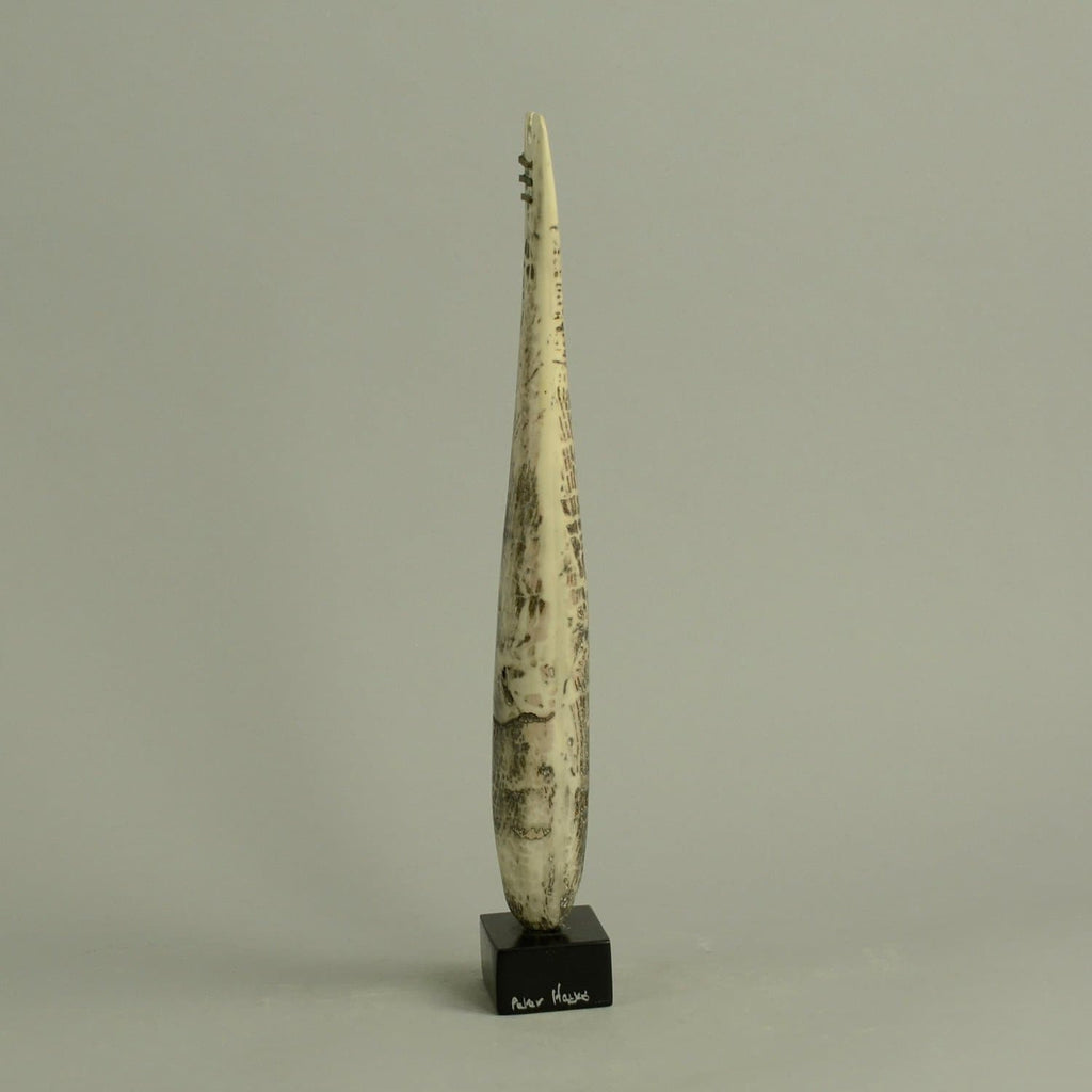 "Bow form" stoneware sculpture by Peter Hayes C5201 - Freeforms