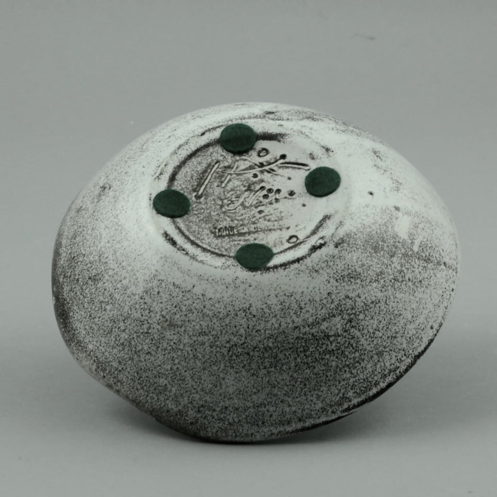 Bowl by Nils Kähler for Herman A. Kähler Keramik B3262 - Freeforms