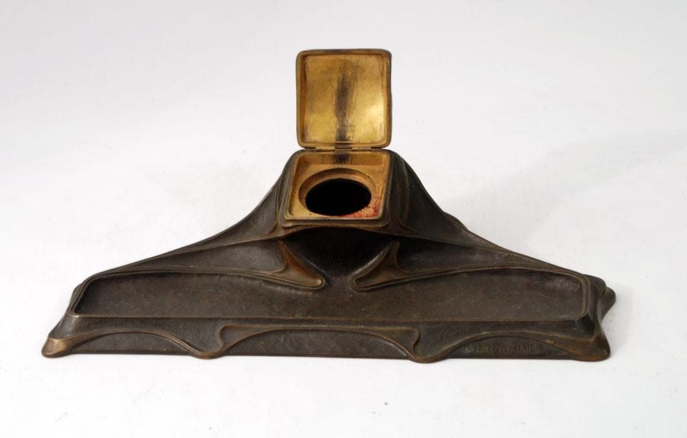 Bronze inkwell with tray by Gustav Gurschner N7109 - Freeforms