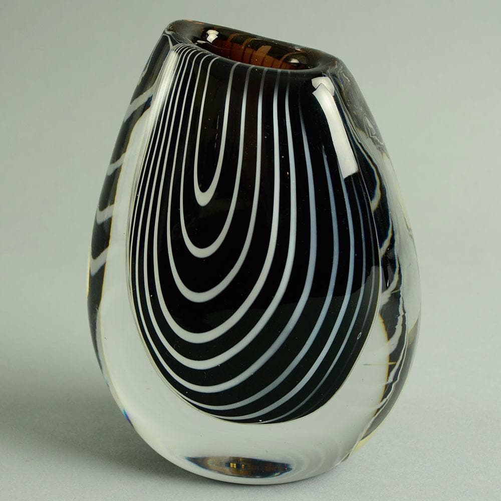 Brown glass vase by Vicke Lindstrand for Kosta N2429 - Freeforms