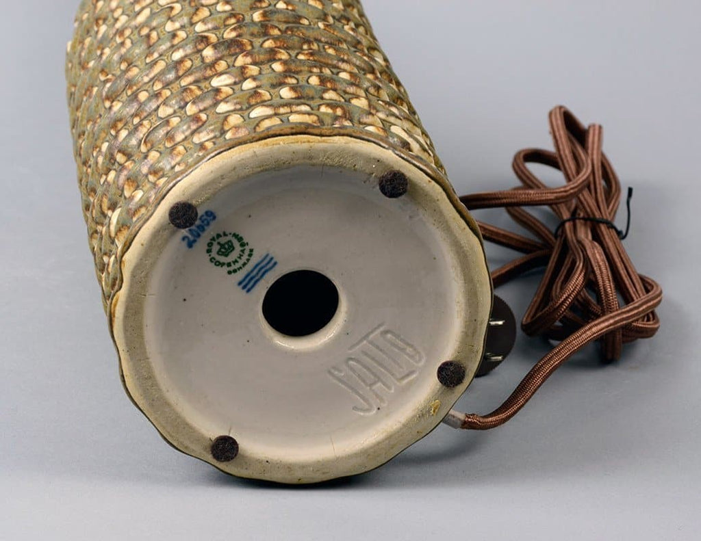 "Budding" lamp by Axel Salto for Royal Copenhagen N8695 - Freeforms