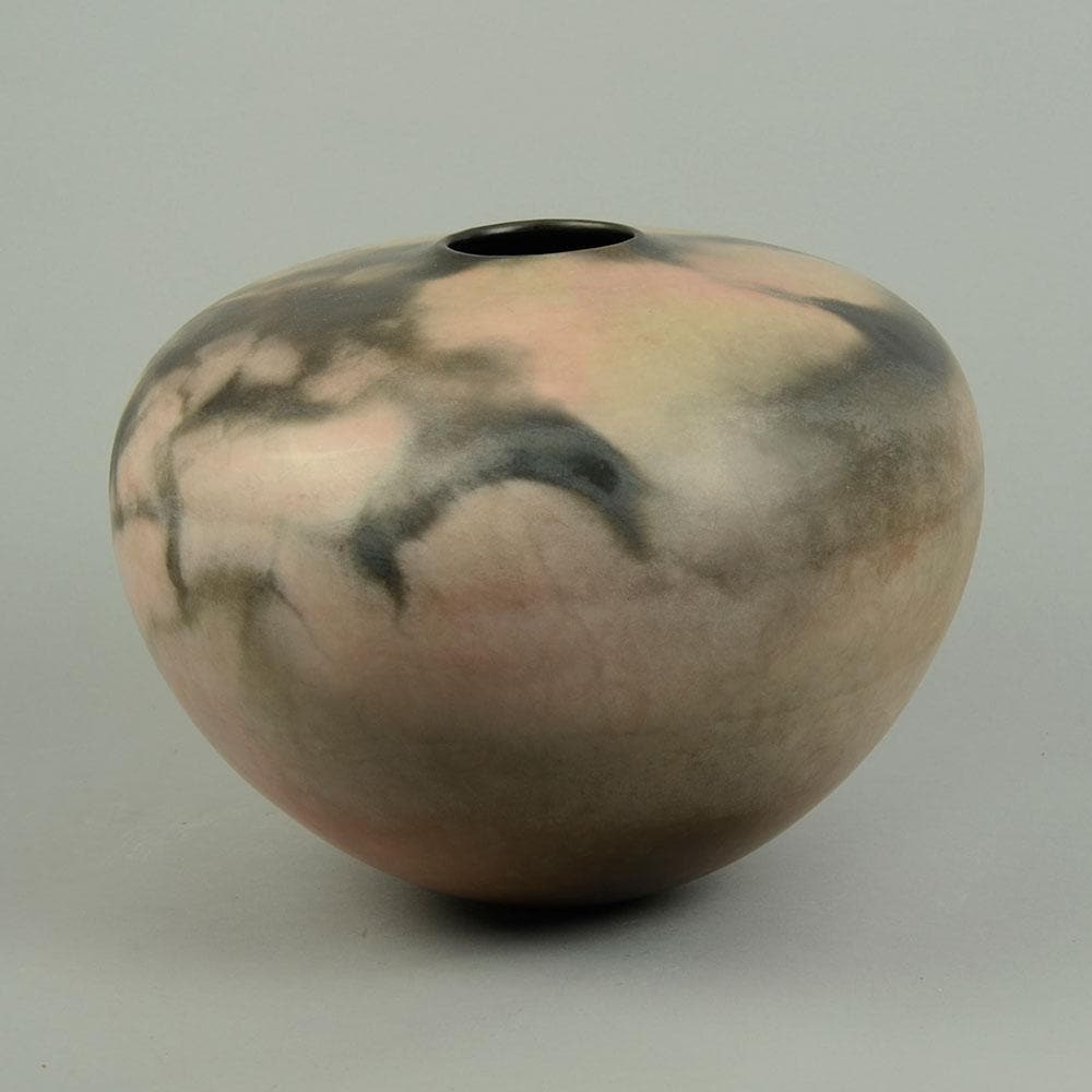 Burnished vase by Gabrielle Koch C5252 - Freeforms