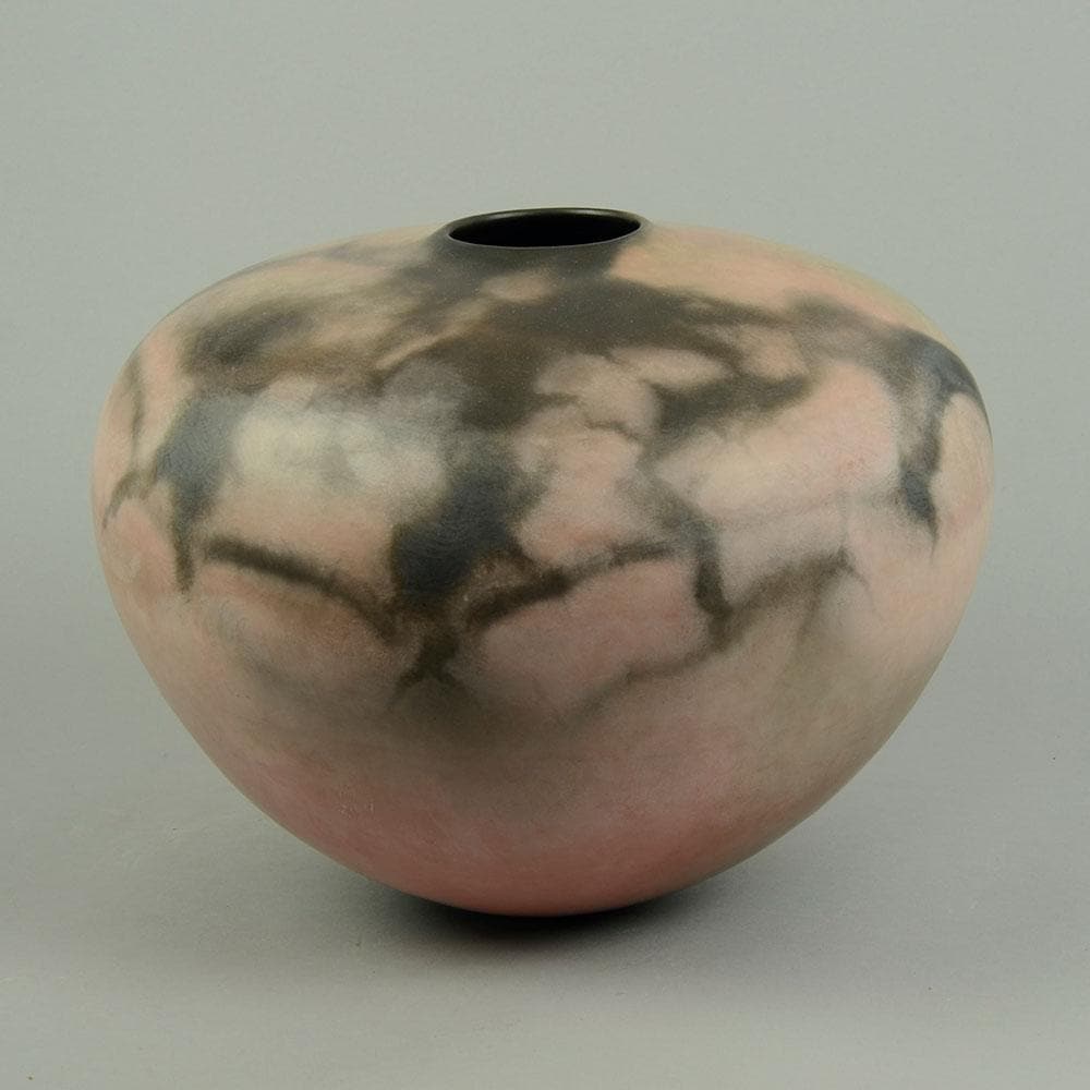 Burnished vase by Gabrielle Koch C5252 - Freeforms