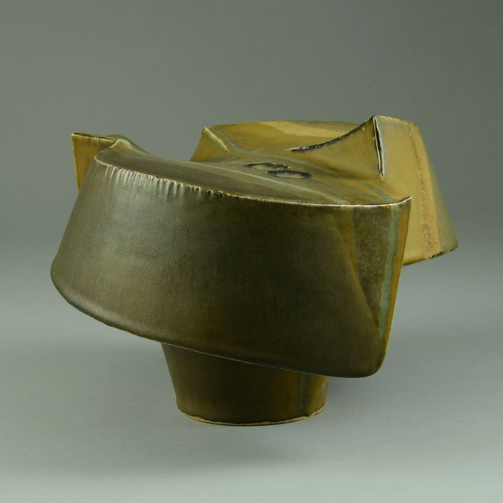 Dieter Crumbiegel, Germany, sculptural ceramic vesselC5410 - Freeforms