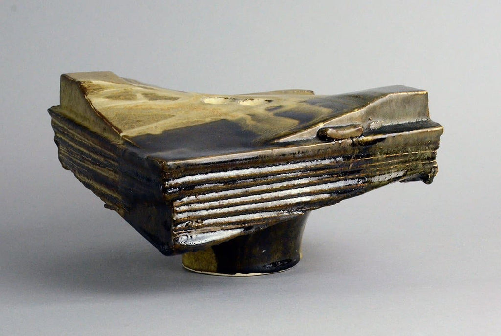 Dieter Crumbiegel, Germany, unique stoneware sculptural form B3949 - Freeforms