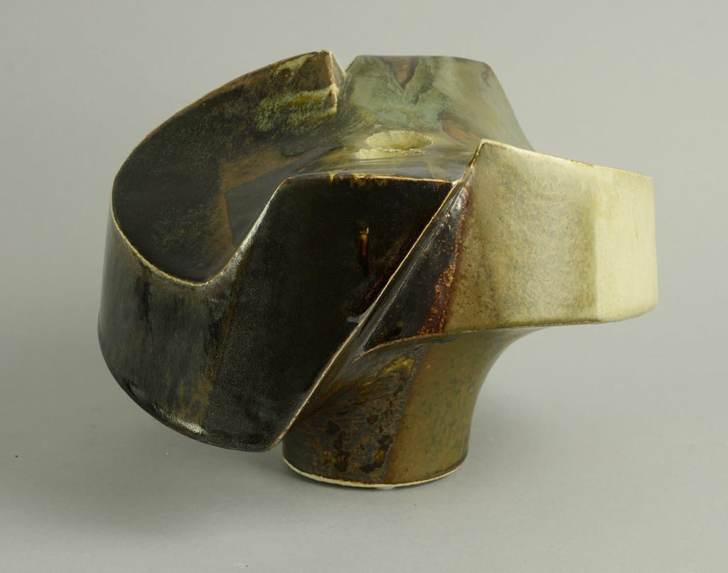 Dieter Crumbiegel, Germany Unique stoneware sculptural vessel B3948 - Freeforms