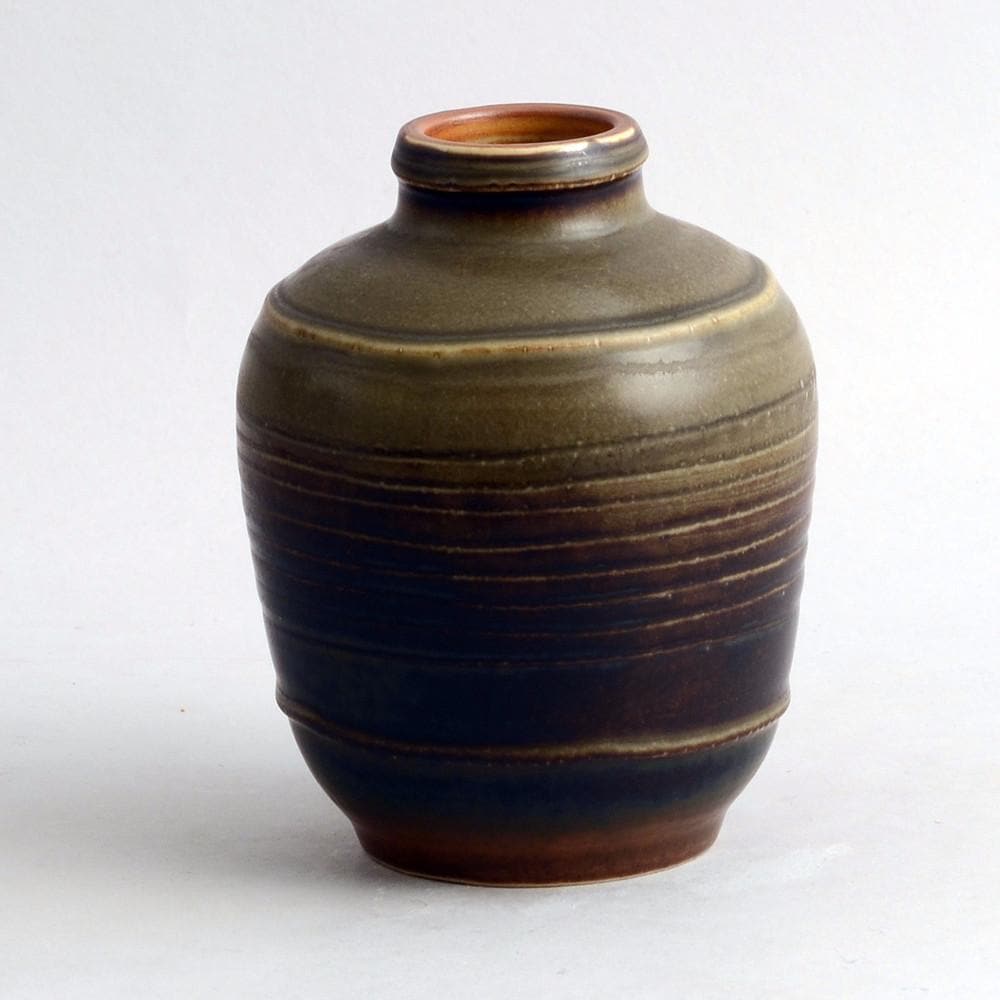 Ebbe Sadolin for Bing & Grondahl, vase with brown glaze F1771 - Freeforms