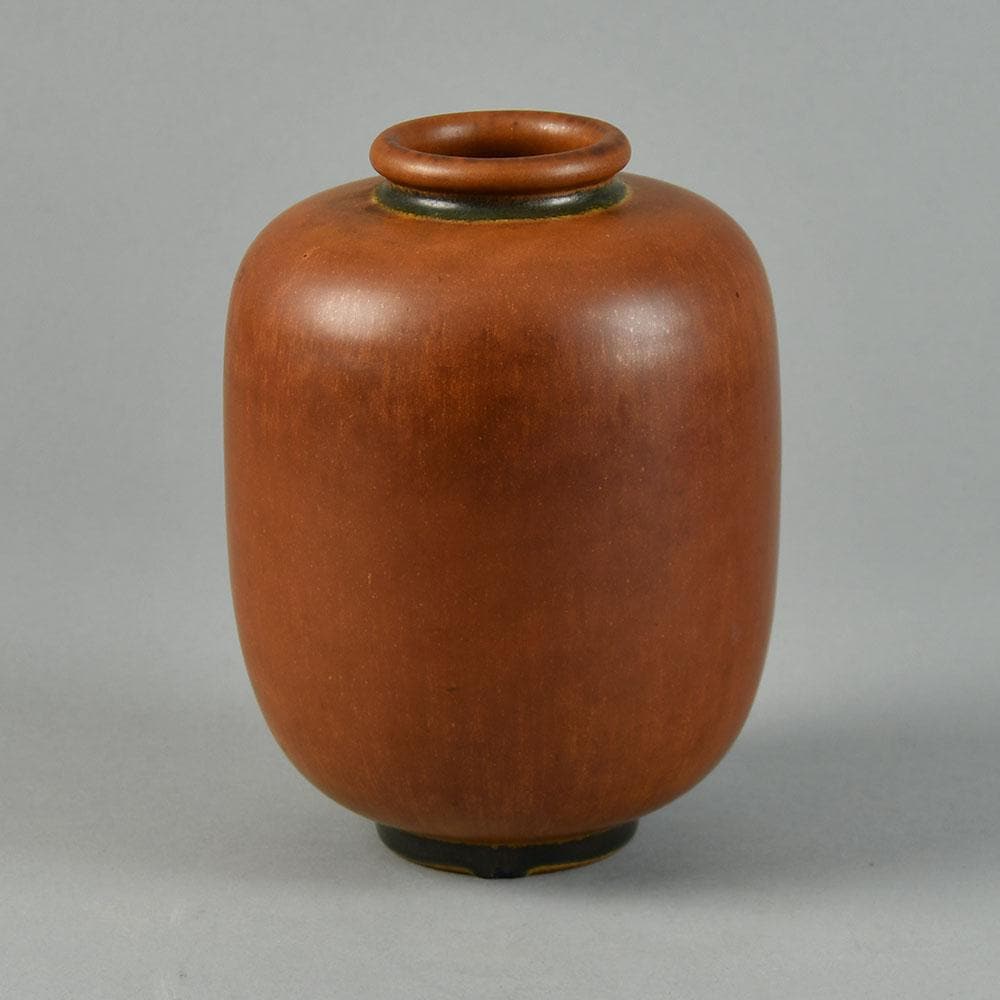 Erich and Ingrid Triller for Tobo, ovoid vase with reddish brown glaze G9253 - Freeforms