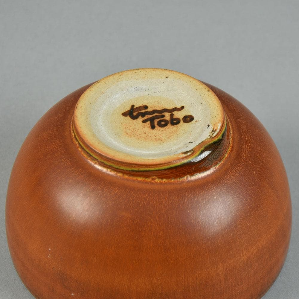 Erich and Ingrid Triller for Tobo, stoneware bowl with reddish brown glaze G9176 - Freeforms