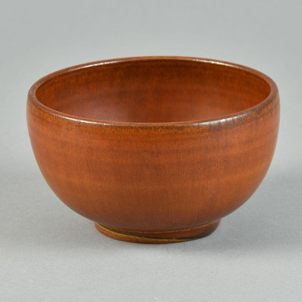 Erich and Ingrid Triller for Tobo, stoneware bowl with reddish brown glaze G9176 - Freeforms