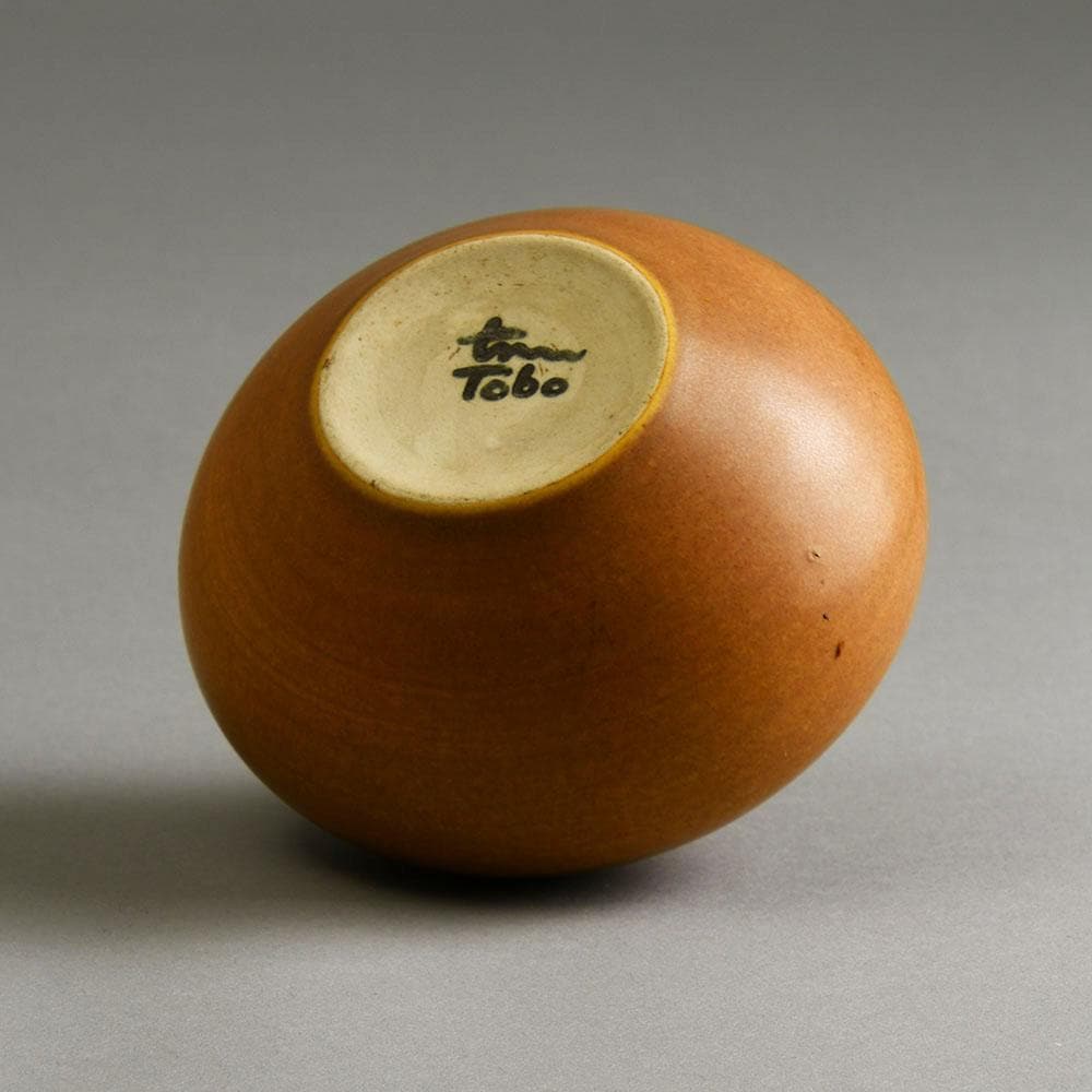 Erich and Ingrid Triller for Tobo vase with pale brown glaze E7111 - Freeforms