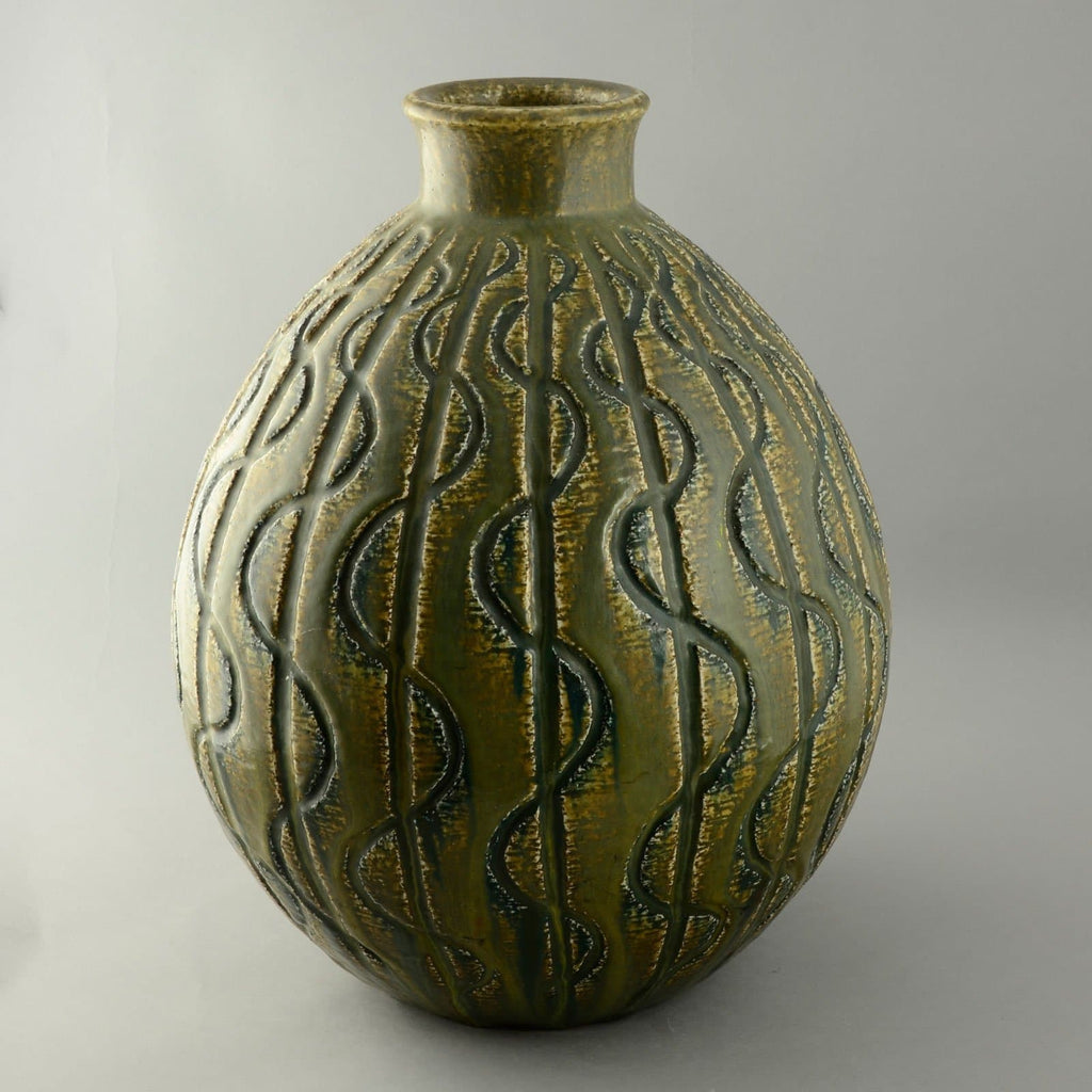 Eva Staehr Nielsen for Saxbo, monumental vase N3668 - Freeforms