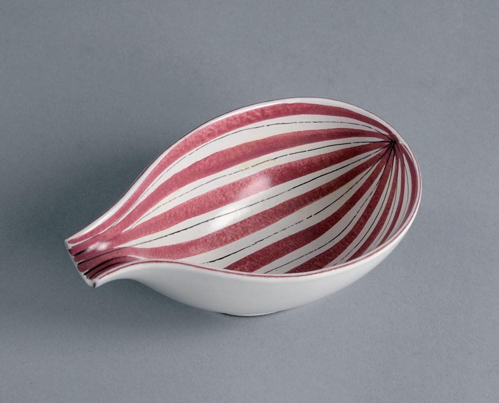 stig lindberg faience bowl gustavsberg white pink black