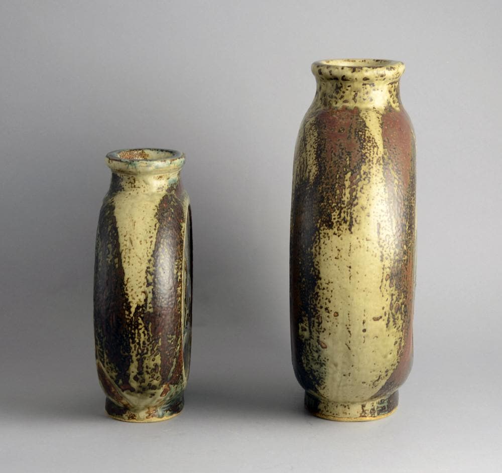 Flattened circular vase by Knud Kyhn for Royal Copenhagen A1094 - Freeforms