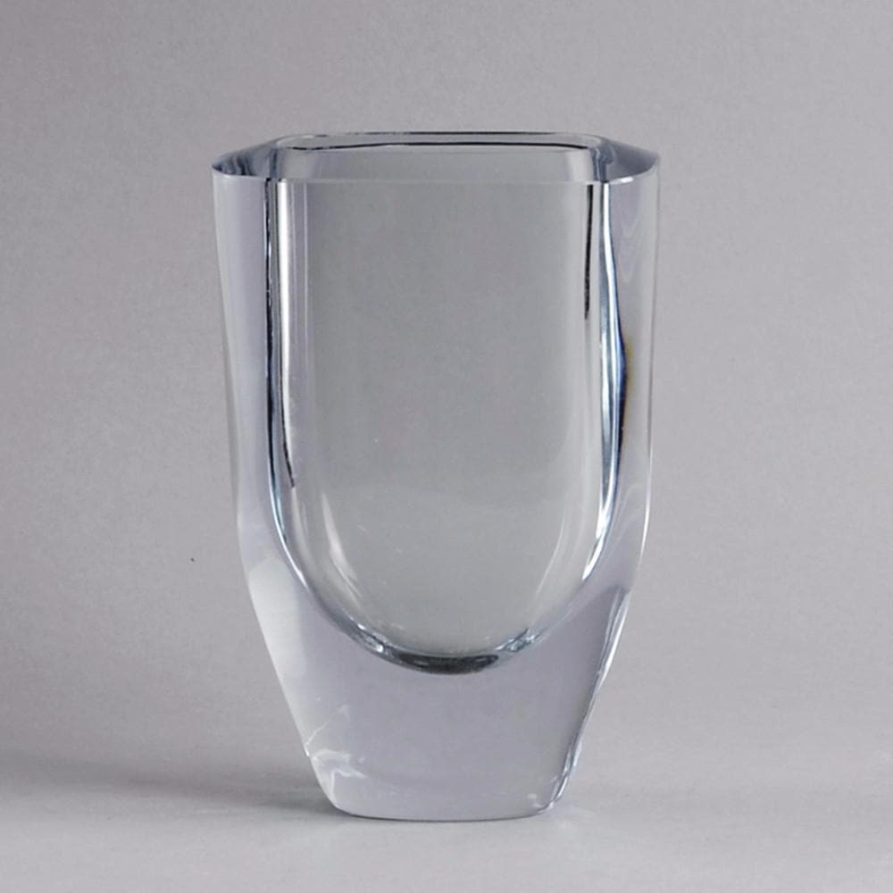 Flattened glass vase by Gerda Stromberg N7436 - Freeforms