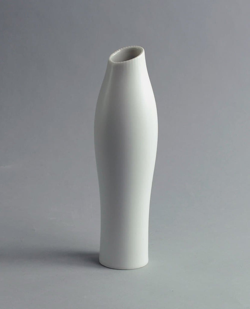 "Foal's Foot" vase by Tapio Wirkkala for Rosenthal B3151 - Freeforms