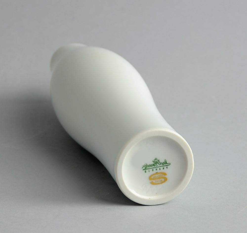 "Foal's Foot" vase by Tapio Wirkkala for Rosenthal B3151 - Freeforms