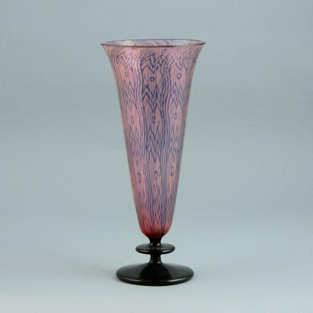 Footed glass vase by Edward Hald for Orrefors N7044 - Freeforms