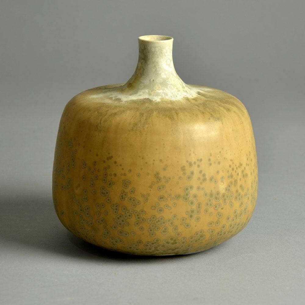Gerald and Gotlind Wiegel, bottle vase with crystalline glaze E7251 - Freeforms
