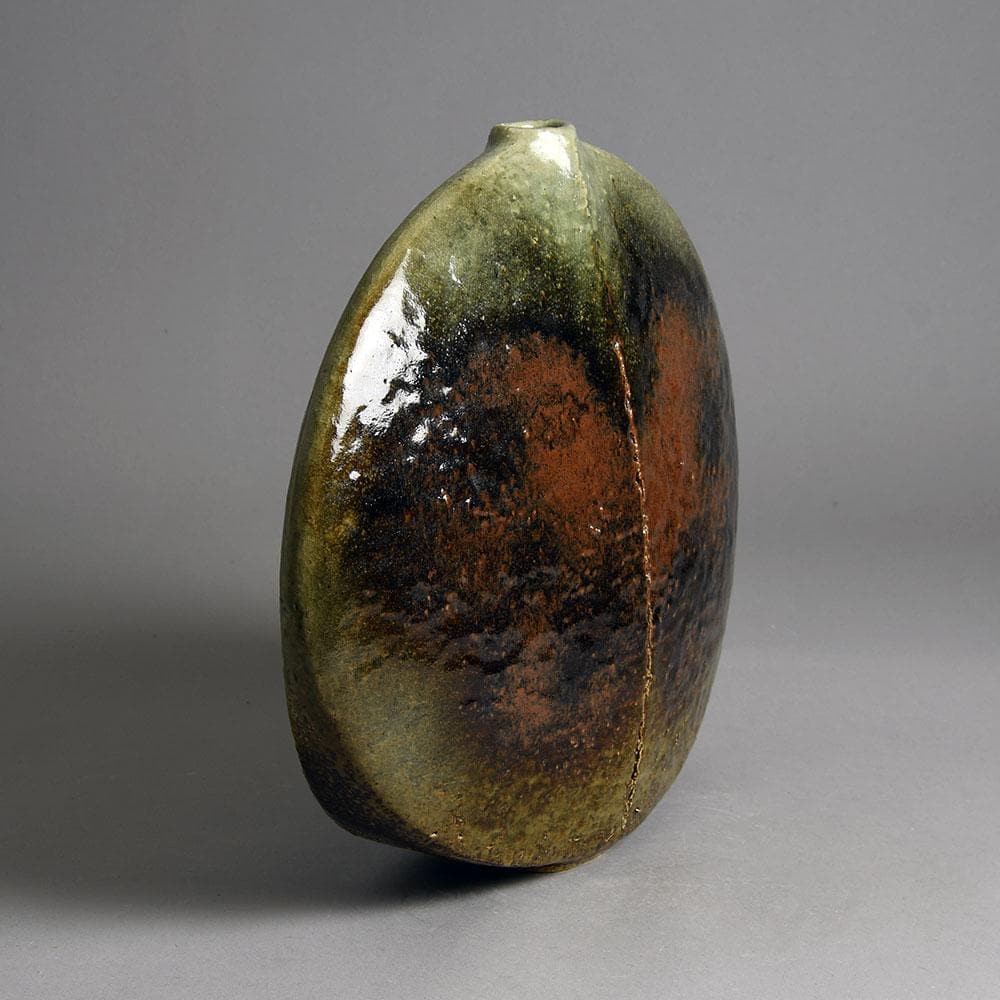 Gerald Weigel, own studio, vase with brown glaze F8010 - Freeforms