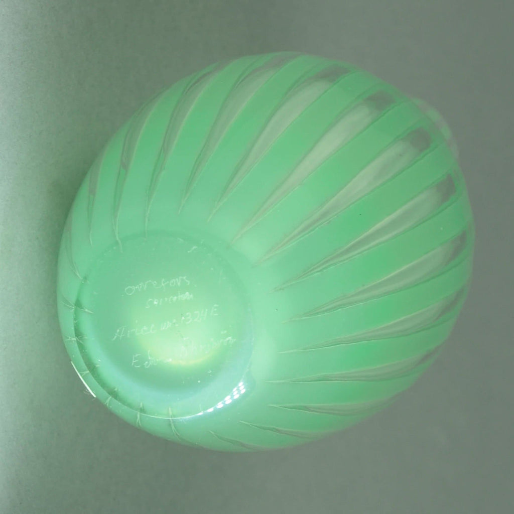 Glass ariel vase by Edvin Ohrstrom for Orrefors N6581 - Freeforms