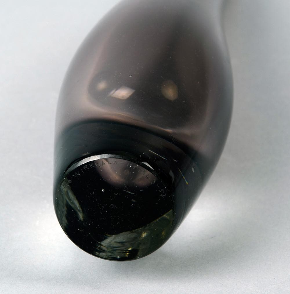 Glass "Fish Bladder" vase by Tapio Wirkkala for Iittala N1535 - Freeforms