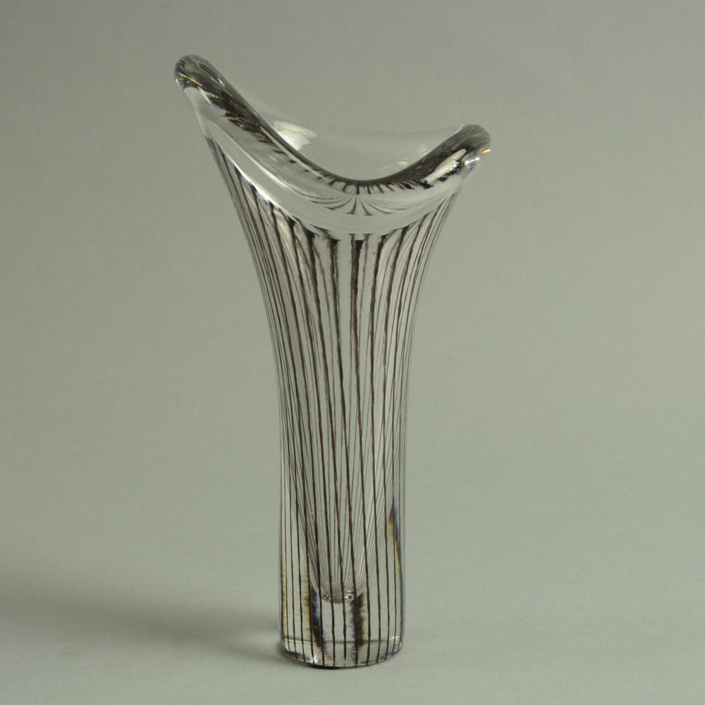 Glass vase by Vicke Lindstrand for Kosta N6830 - Freeforms