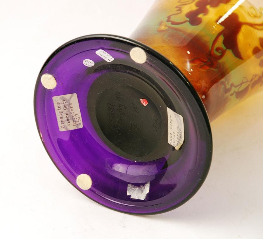 "Graal" footed glass vase by Simon Gate for Orrefors N7042 - Freeforms