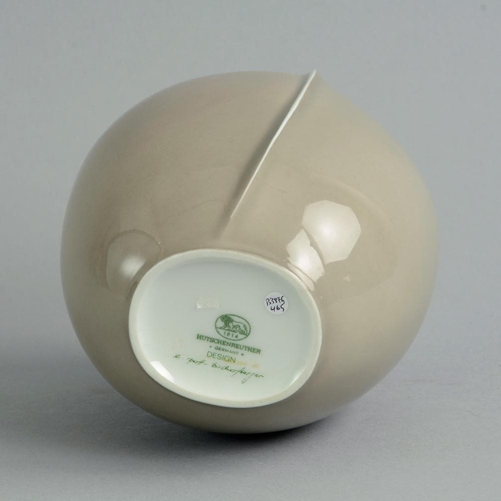 Gray porcelain vase by Elisabeth Pott-Bischofberger for Hutschenreuther B3875 - Freeforms