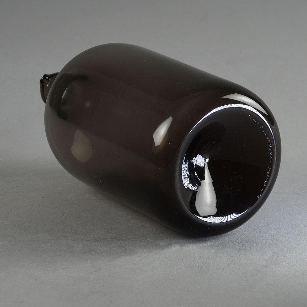 Gray/brown "I-glass" decanter by Timo Sarpaneva for Iittala N8227 - Freeforms