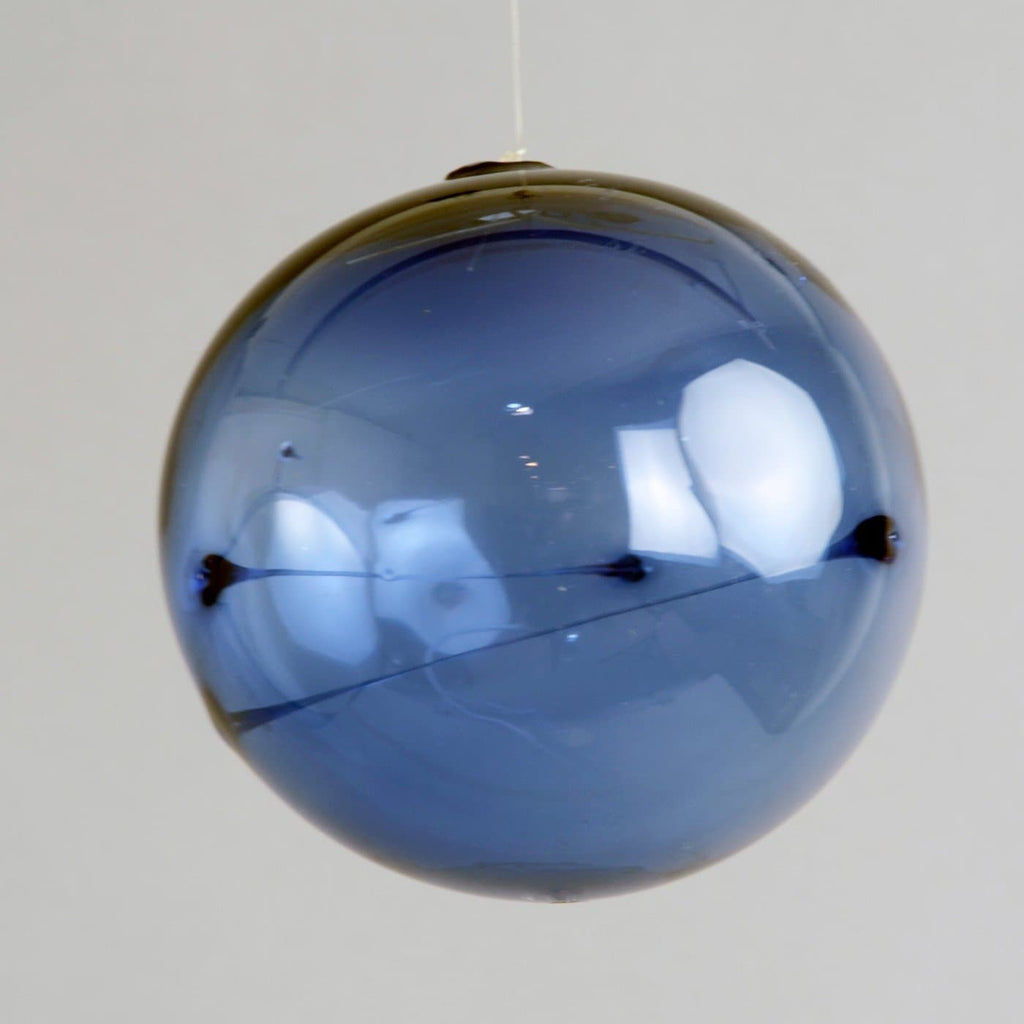 Hanging glass sphere by Timo Sarpaneva B3092 - Freeforms