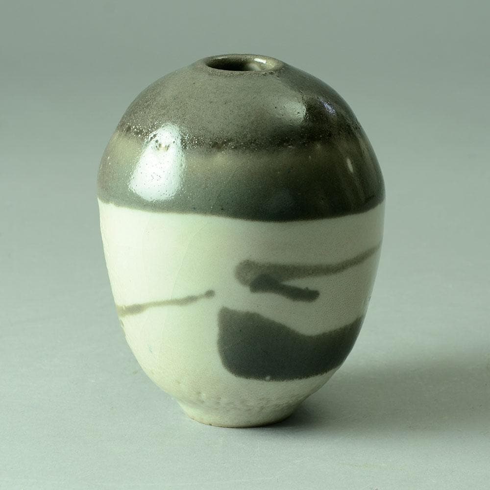 Heidi Kippenberg ovoid stoneware vase N6781 - Freeforms