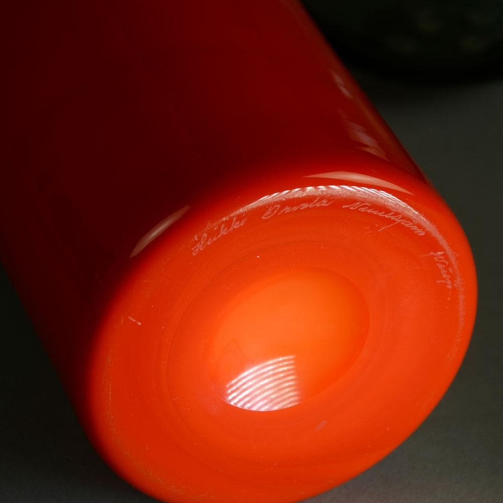Heikki Orvola for Nuutajarvi Nottsjo red and black glass vase D6338 - Freeforms