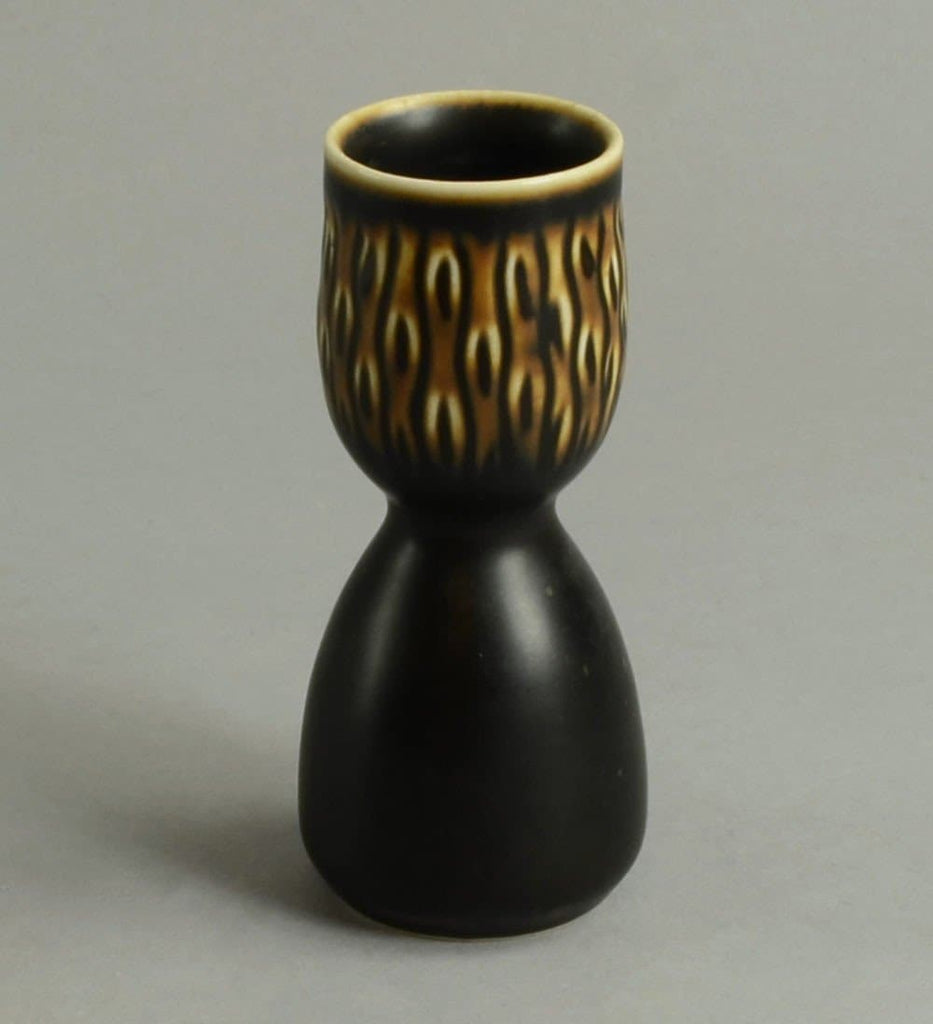 Hourglass shaped vase by Gerd Bogelund A1488 - Freeforms