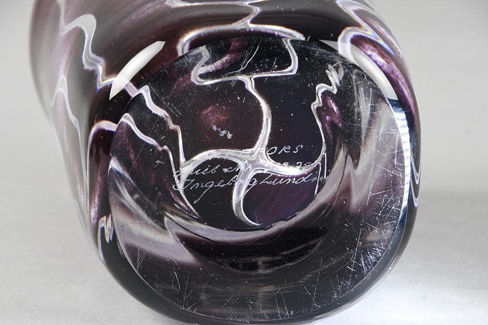 Ingeborg Lundin for Orrefors, Purple "Ariel" vase with faces F8051 - Freeforms